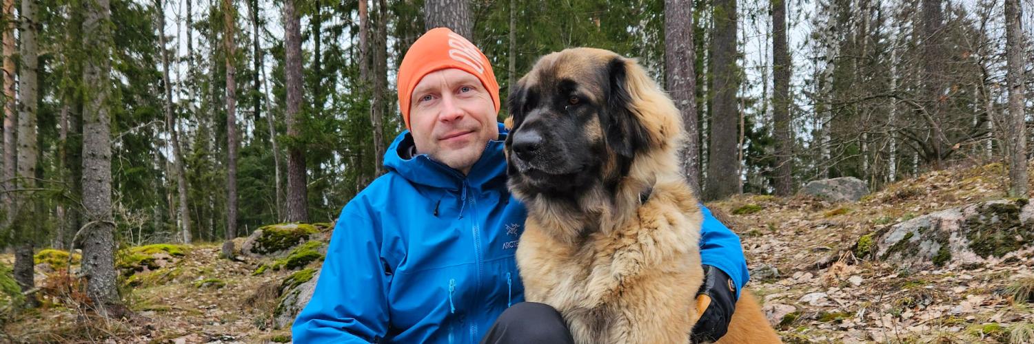 Arval Leasingauton lisävarustelu koirahäkki
